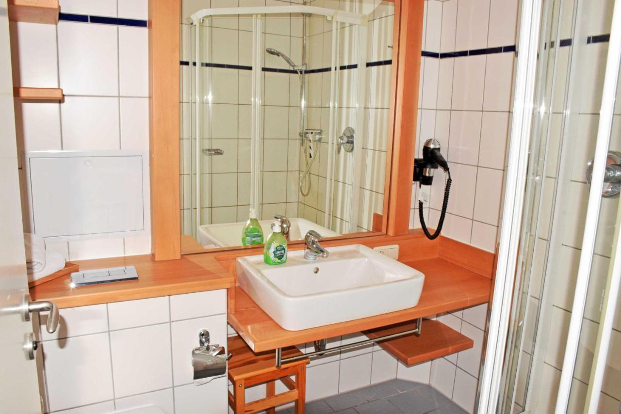 Fewo Mit Balkon Und Strandkorb 03 Sellin  Екстер'єр фото